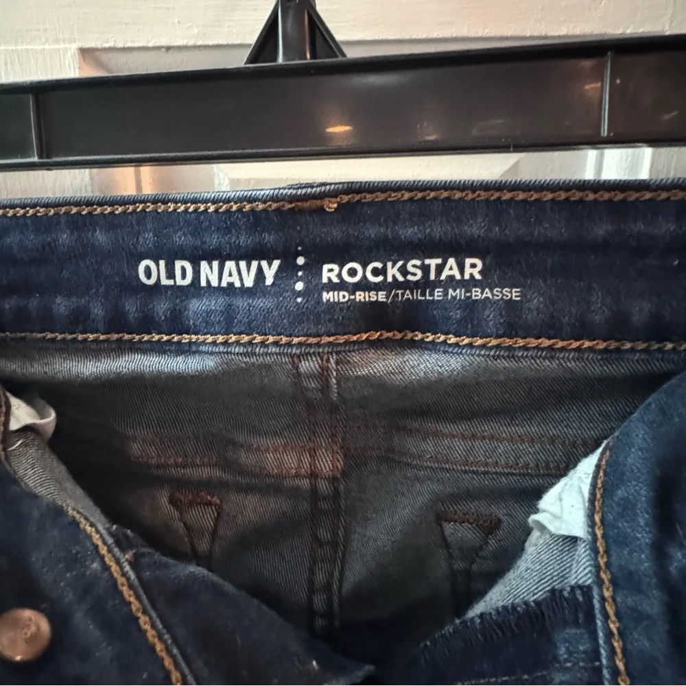 Old Navy Rockstar Mid-Rise Skinny Jeans Dark Wash Size 8‎